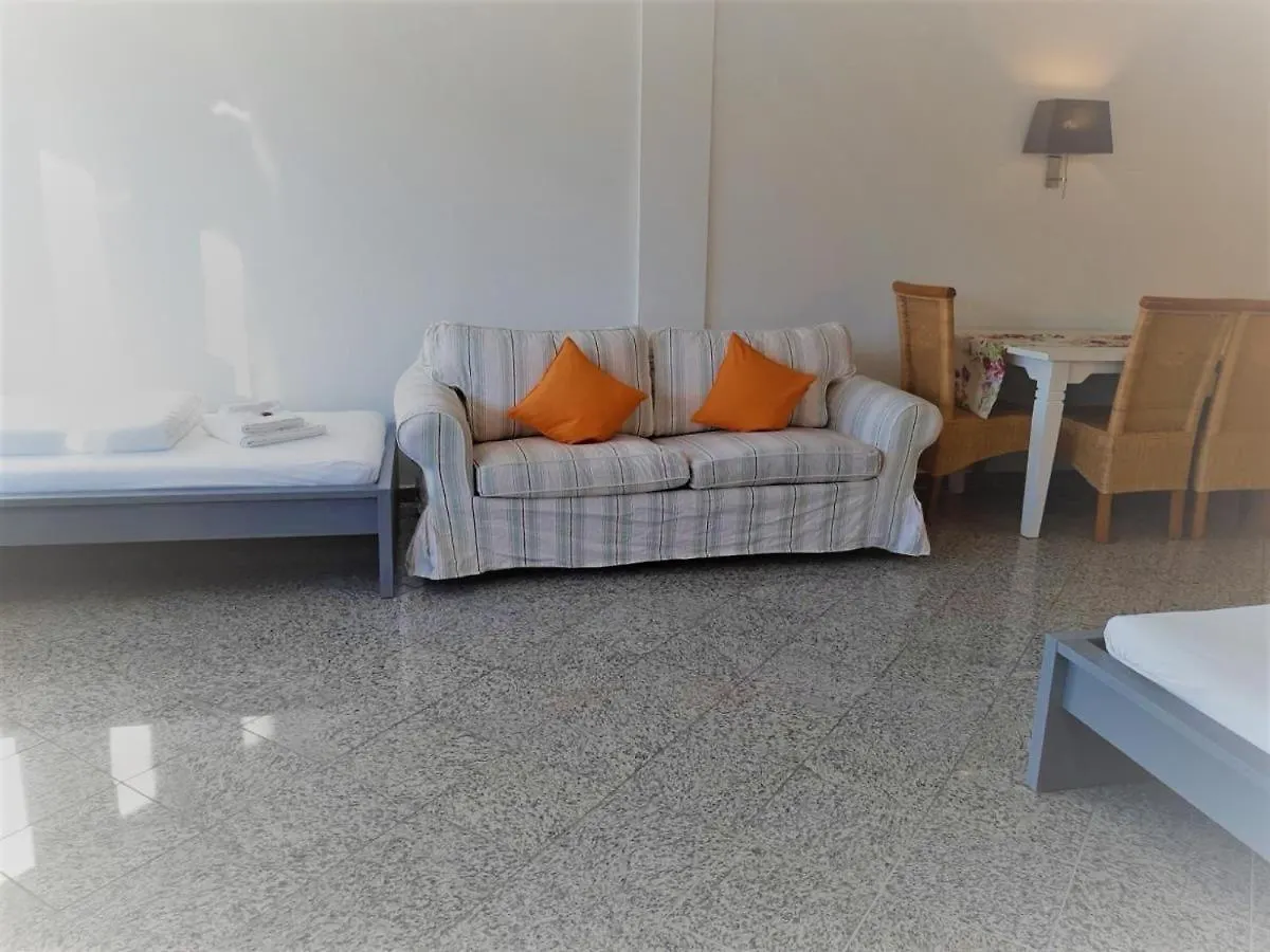 Mehrbett-Apartment 2 Citynah, Einfache Ausstattung Hamburg Germany
