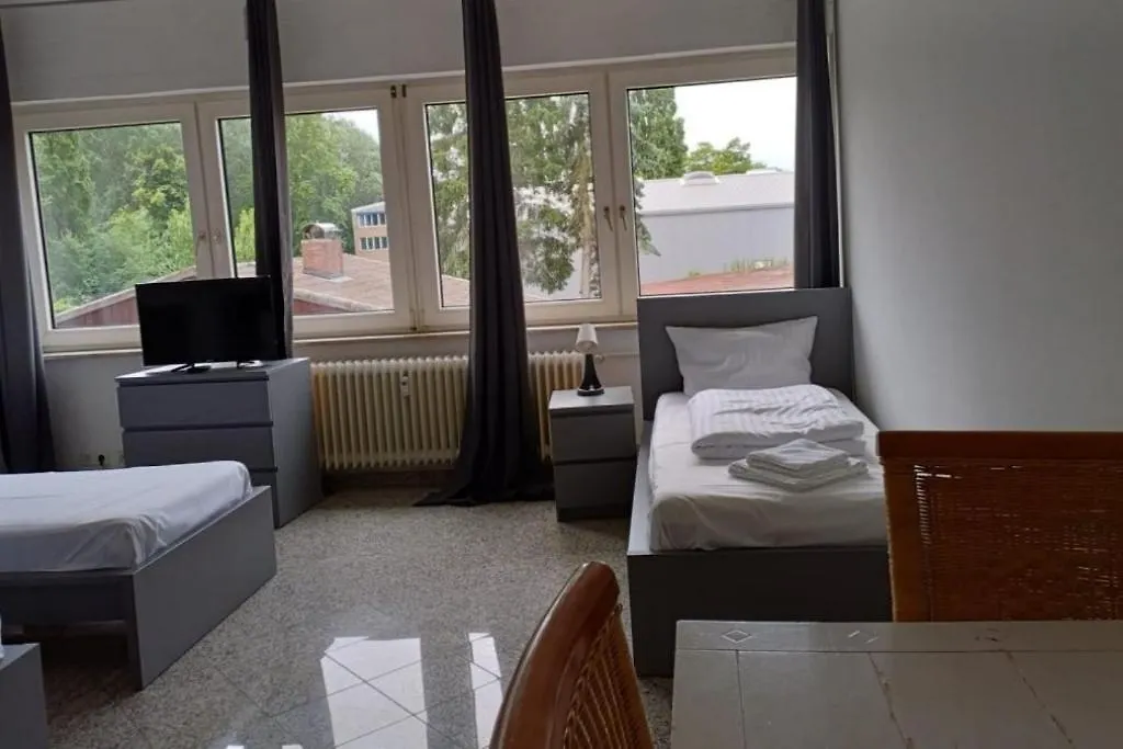 Mehrbett-Apartment 2 Citynah, Einfache Ausstattung Гамбург Германия
